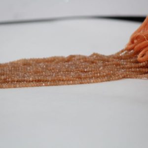 Perles de pierre de lune pêche naturelle de 3 mm facettées en forme de rondelle, qualité AAA+, certifiées IGI, brin unique de perles de pierre, Vivaaz Gems - Product Image 3