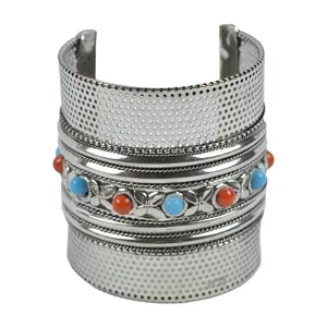 2024新款新鲜设计女士珠宝手镯，银色闪亮装饰和珠子设计手镯/手铐，价格优惠