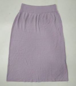 Lot de surplus de marques haut de gamme : Jupes mini sexy en maille tricotée, chaudes et décontractées, pour femmes, style mode, stock du Bangladesh - Product Image 1