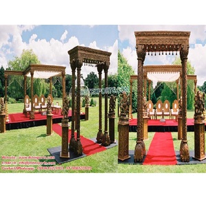 Mandap de Madera para Bodas con Temática de Jardín, Mandap de Madera para Ceremonias Hindúes, Mandap Rústico de Madera para Bodas al Aire Libre, Juego de Mandap de Madera para Bodas en Canadá - Product Image 1