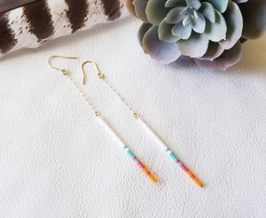 Pendientes de cuentas de moda, pendientes boho, pendientes estilo western, pendientes boho con cuentas, pendientes minimalistas, pendientes con cuentas doradas - Product Image 1