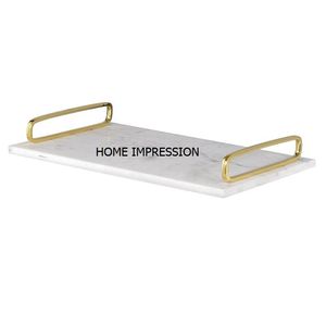 Bandeja de diseño moderno con mango de aluminio chapado en oro y mármol blanco - Product Image 6