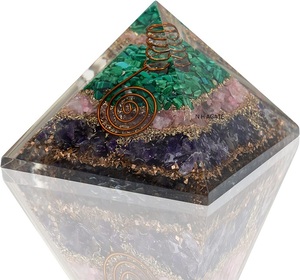 Pyramide d'orgonite en cristal, améthyste de Quartz Rose, Malachite pour la guérison, le Yoga et la méditation Reiki - Product Image 3