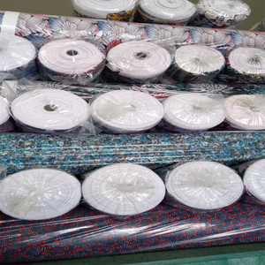 ทำในประเทศเกาหลี ITY พิมพ์กึ่งที่กำหนดเองสดหุ้นจำนวนมากโพลีเอสเตอร์ที่มีคุณภาพสูงผ้าสิ่งทอการออกแบบต่างๆ - Product Image 3