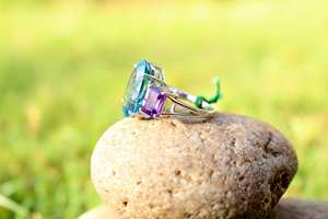 แหวนพลอยอเมทิสต์สีเงินสเตอร์ลิง925แบบคลาสสิกสำหรับงานแต่งงาน - Product Image 2