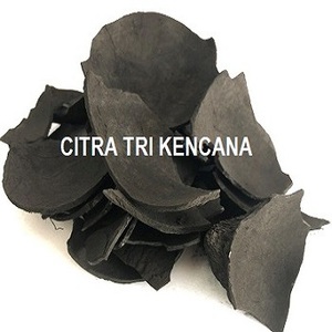 NATURAL FRESH PICKED INDONESIA COCONUT SHELL CHARCOAL RAW MATERIAL FOR CARBON ACTIVATED IN Rio de Janeiro BRAZIL WATER FILTER - Product Image 3