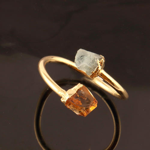 สีเหลืองและสีน้ำ