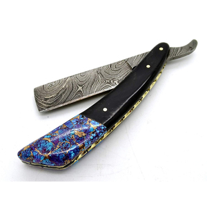 Rasoir droit pliant en acier damas de haute qualité avec manche en bois et lame unique pour le rasage de barbier - Product Image 1