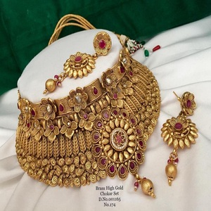 South Indian Temple Jewelry Alloy Gold Plated Heavy Choker Set with Earring and Mang Tikka in Lowest Price by Meetali Creation - Product Image 2