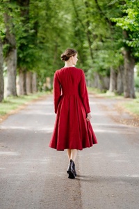 Robe mi-longue en lin rouge rose, nouvelle Collection, confortable, manches longues, Collection automne, 100% naturel, tenue idéale pour des soirées chaudes - Product Image 3