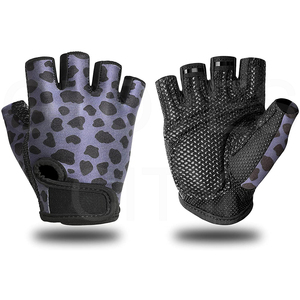 Guantes de entrenamiento de gimnasio acolchados gruesos y extra cómodos, sin dedos con palma acolchada de gel, guantes de levantamiento de pesas de medio Dedo de GLOVES City - Product Image 1