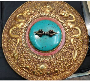 Mandala de cobre Tibetano con acabado dorado, piedra tachonada - Product Image 6