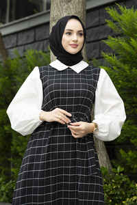 Vente en gros de robes Abaya musulmanes pour femmes, vêtements de prière Kaftan - Articles en stock - Product Image 4