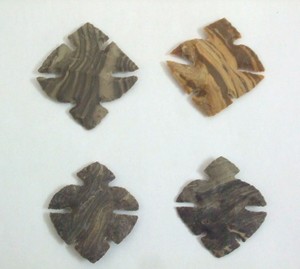 Têtes de Flèches en Agate sculptées en ligne | Têtes de Flèches en Agate sculptées | Achetez des Têtes de Flèche en Agate sculptées Têtes de Flèche en Agate Indienne Guérison - Product Image 1