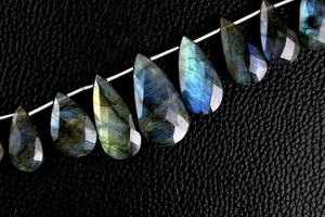 2020ลูกปัดหินลูกแพร์เจียระไนพลอยลาบราดอไรต์ธรรมชาติผู้ผลิตขายส่ง - Product Image 2