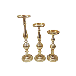 Lot de 3 bougeoirs en laiton couleur or Bougeoir de taille personnalisée de qualité exclusive pour accessoires de décoration intérieure - Product Image 4