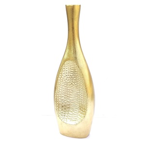 Qualité supérieure Classique Élégant Vase À Fleur En Aluminium Plaqué Or Pot De Fleur Décoratif De Mariage De Luxe Article De Designer De Vente Chaude - Product Image 2