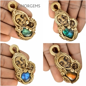 Pendentif classique en argile polymère avec pierre précieuse labradorite multicolore, bijou de mariage unisexe, breloque - Product Image 4