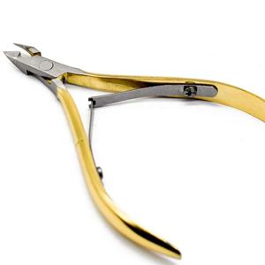 Vente en gros de pinces à cuticules professionnelles en acier inoxydable de qualité chirurgicale Logo personnalisé Outils de manucure pour les soins personnels Utilisation des doigts - Product Image 2