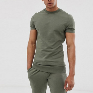 High Quality Men's Body Fit Slim Fit Active Gym Tracksuit Men's Pullover Active Sweatsuit - Product Image 2