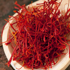 Le processus de séchage vieilli naturel et pur au safran rouge de haute qualité aide à améliorer la digestion et la peau Isar International - Product Image 2