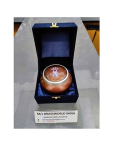 Urna Funeraria de Aluminio Pintada a Mano Estilo Americano Brown Odyssey para Cenizas de Adultos, Artículos Funerarios - Product Image 1