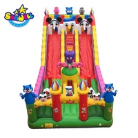 Trampoline gonflable géant, carré gonflable pour les enfants, coulissant bleu chat bleu bon marché