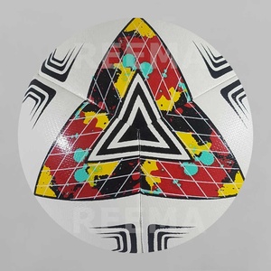 ลูกฟุตบอลฝึกซ้อม PU 12 แผ่น คุณภาพสูง ผลิตในปากีสถาน รับทำโลโก้ตามสั่ง - Product Image 5