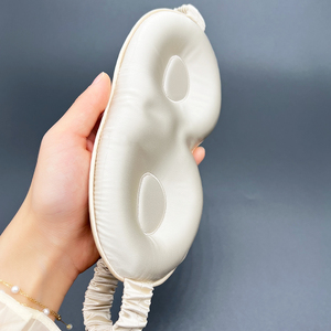 Masque de sommeil en soie <span class=keywords><strong>Contour</strong></span> 100% soie de mûrier Masque pour les <span class=keywords><strong>yeux</strong></span> en soie Masque pour les <span class=keywords><strong>yeux</strong></span> en soie avec rembourrage en soie pure Masque pour les <span class=keywords><strong>yeux</strong></span> 3D - Product Image 4