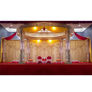 มณฑปแต่งงานสุดหรูหรา ประดับด้วยใยแก้วคริสตัลสีทอง ดีไซน์ทรงกลม โดดเด่นไม่เหมือนใคร เหมาะสำหรับงานแต่งงานสุดหรูหรา สีทอง แบบอเมริกัน - Product Image 1