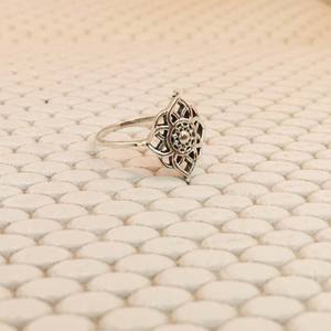 Anillo único de Plata de Ley 925 hecho a mano de alta calidad, diseño liso con diamante para fiesta de boda, hermoso estilo para dedos - Product Image 2