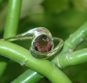 Bague unisexe en argent faite à la main, incrustation de tourmaline, style ethnique, élégante, accessoire de fête de fiançailles - Product Image 2