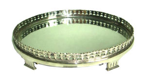 Bandeja de servicio de metal con asas laterales Vajilla Bandeja de servicio Forma rectangular Acabado plateado - Product Image 5