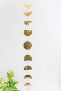 Décor de lune en laiton antique, art mural moderne - Product Image 3