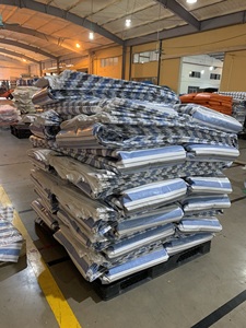 Bâche en plastique ultralégère pour l'extérieur, tissu tissé imperméable pour tentes de camion, motif de carreaux, bas prix - Product Image 3