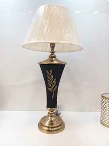 Lámpara de latón VINTAGE de estilo único para decoración del hogar, lámpara de mesa de alta calidad - Product Image 2