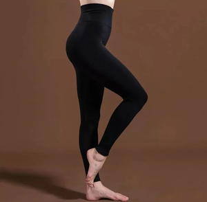 Leggings de fitness en satin personnalisés pour femmes, vêtements d'entraînement sublimés pour femmes avec logo brodé à mi-taille - Product Image 4