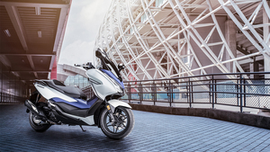 Campana Frizione per Honda <span class=keywords><strong>SH</strong></span> <span class=keywords><strong>300</strong></span> Euro 4 Forza 250/<span class=keywords><strong>300</strong></span>, 22100-KFG-000 Carter Frizione - Product Image 4