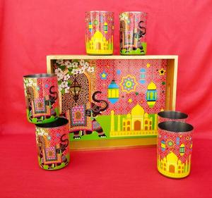 Plateau de service Rectangle en bois coloré avec émail décoratif accrocheur fonctionnel et élégant pour servir - Product Image 5