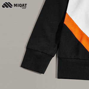 ชุดวอร์มคอกลมชายและหญิงมีโลโก้,ชุดวอร์มสำหรับใส่เล่นกีฬาใส่ได้ทั้งผู้ชายและผู้หญิง - Product Image 3