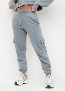 Ventes en gros de survêtements de sport personnalisés en coton/polyester uni pour l'hiver, ensembles de 2 pièces pour hommes, à concevoir soi-même - Product Image 5