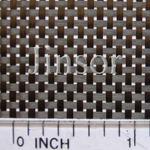 Tissus en fibre de carbone 100% stabilisés tissés doux pour une utilisation industrielle dans les pièces automobiles composites - Product Image 3