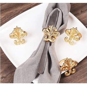 Rond de serviette en laiton écologique Design de fleur de luxe de qualité supérieure Vaisselle en métal durable pour les mariages Fêtes Facile à utiliser Stocké - Product Image 4