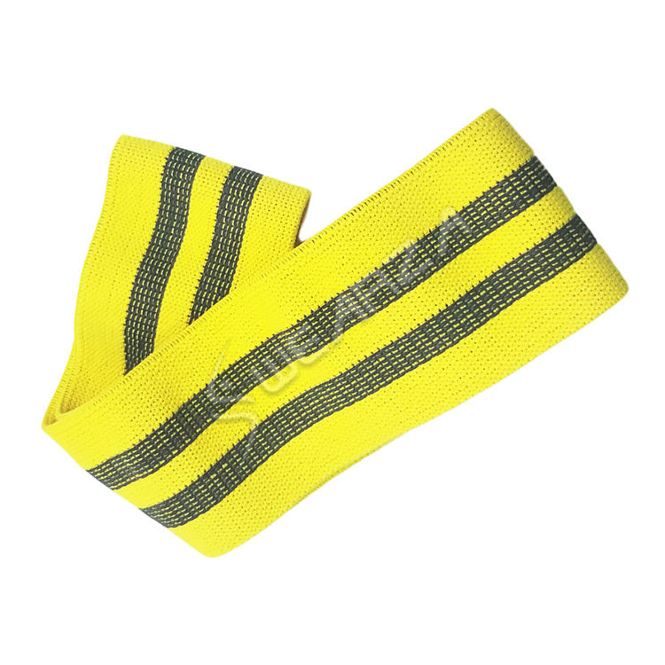 สีเหลือง