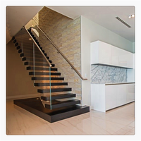 Marches d'escalier en WPC de luxe Prima, marches d'escalier en fer forgé, intérieur