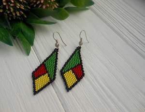 pendientes de cuentas Creaciones hechas a mano - Product Image 1
