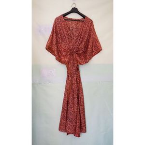 Caftán de seda Vintage indio suave y cómodo para mujer, Túnica de talla grande, caftán de reciclaje, Maxi vestido de complejo turístico - Product Image 1