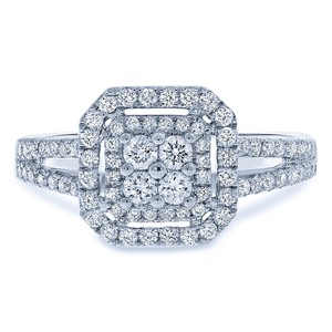 1.00Ctw Anillo de compromiso de racimo clásico de diamante de corte brillante redondo blanco natural con vástago dividido 14K Oro sólido - Product Image 1