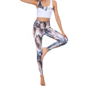 Ensemble d'entraînement pour femmes à la mode bonne qualité vêtements de sport de yoga sans couture grande taille caractéristiques imperméables ensembles de vêtements de yoga à motif solide - Product Image 3