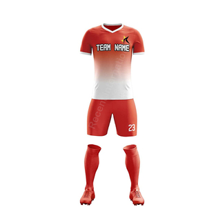 Camiseta de Fútbol Corta con Cuello en V de Alta Calidad, Impresión por Transferencia de Calor, Logotipo Personalizado, 100% Poliéster, Impermeable, Transpirable y Ligera - Product Image 1